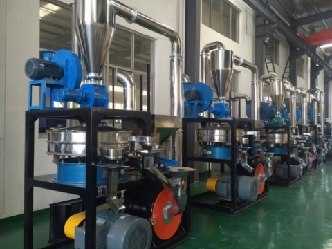 Dây chuyền máy sử dụng cho ngành nhựa